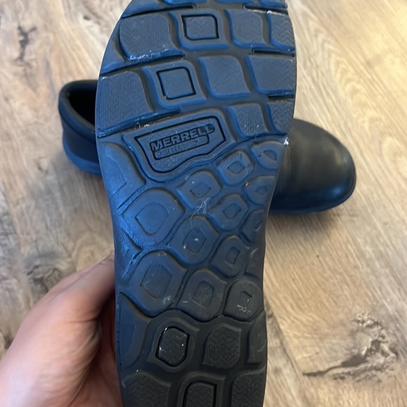 Women’s Merrell shoes - Picture 4 of 7